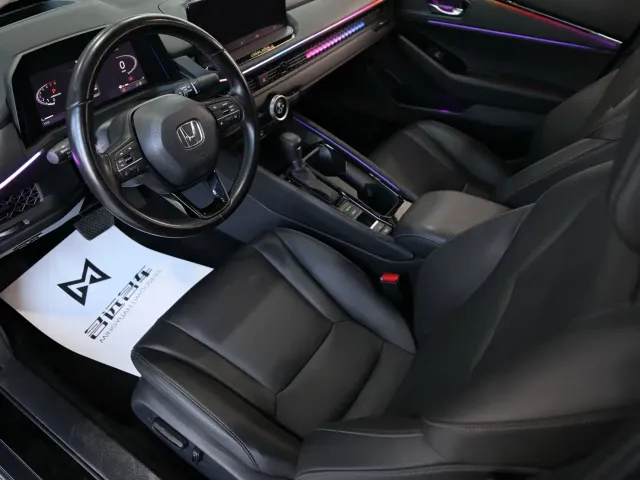 Honda Accord — Фото автомобиля 5