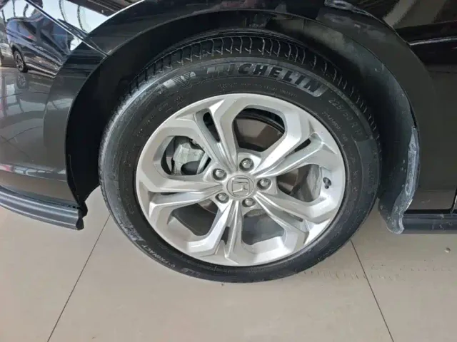 Honda Accord — Фото автомобиля 22