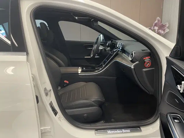 Mercedes-Benz C-Class — Фото автомобиля 18