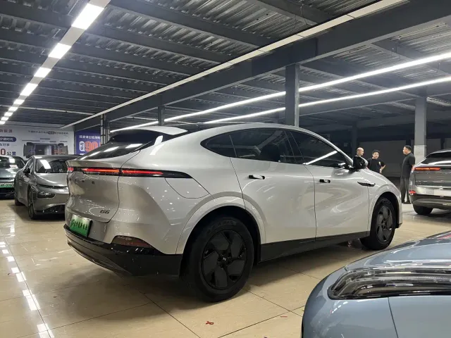 Xpeng G6 — Фото автомобиля 6