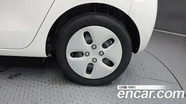 Kia RAY Новый Kia Ray Фургон — Фото автомобиля 16