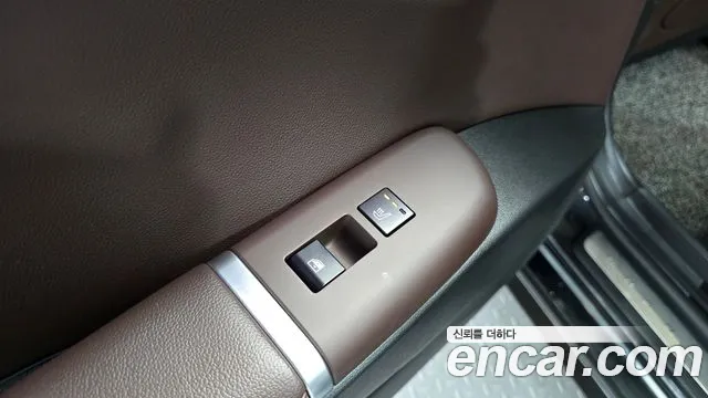 Hyundai Grandeur GN7 — Фото автомобиля 17