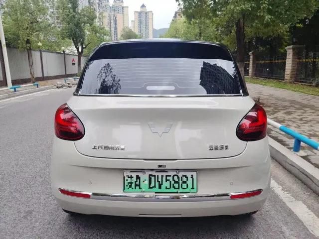 Wuling Bingo — Фото автомобиля 5
