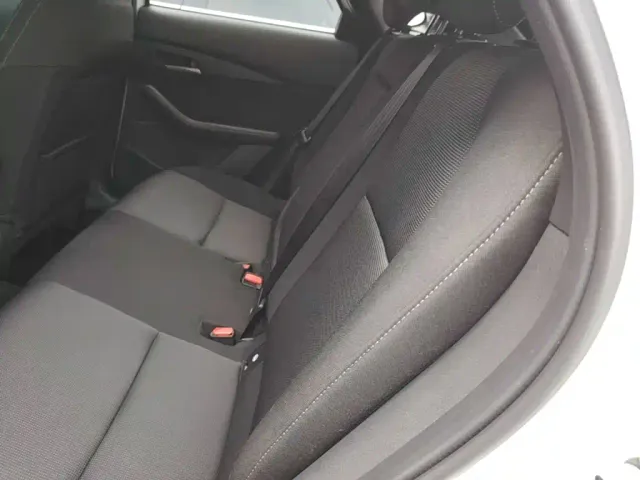 Mazda CX-30 EV — Фото автомобиля 16