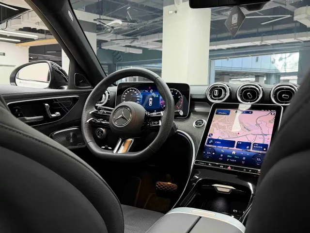 Mercedes-Benz C-Class — Фото автомобиля 21