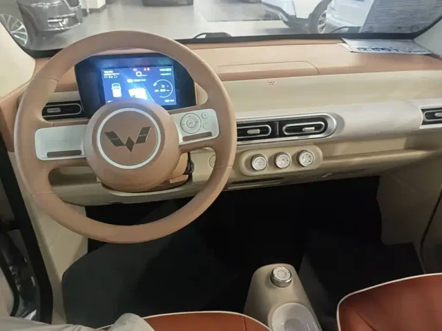 Wuling Hongguang Mini EV — Фото автомобиля 9