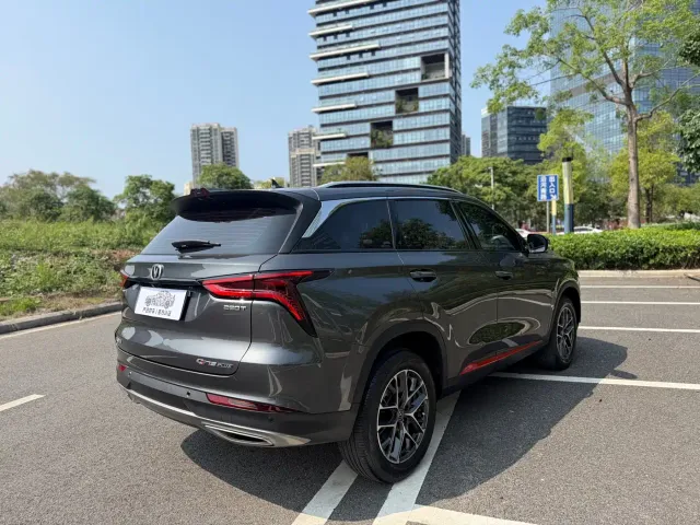 Changan CS75 Plus — Фото автомобиля 4