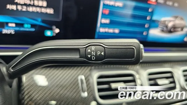 Mercedes-Benz GLE-Class — Фото автомобиля 9