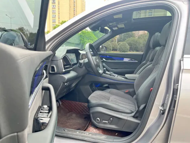 Geely Xingyue L — Фото автомобиля 4