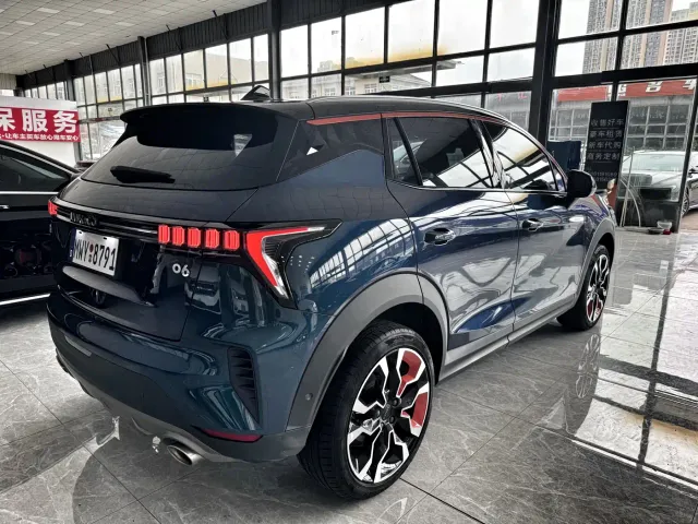 Lynk & Co 06 — Фото автомобиля 4