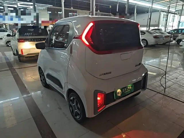 Wuling NanoEV — Фото автомобиля 4
