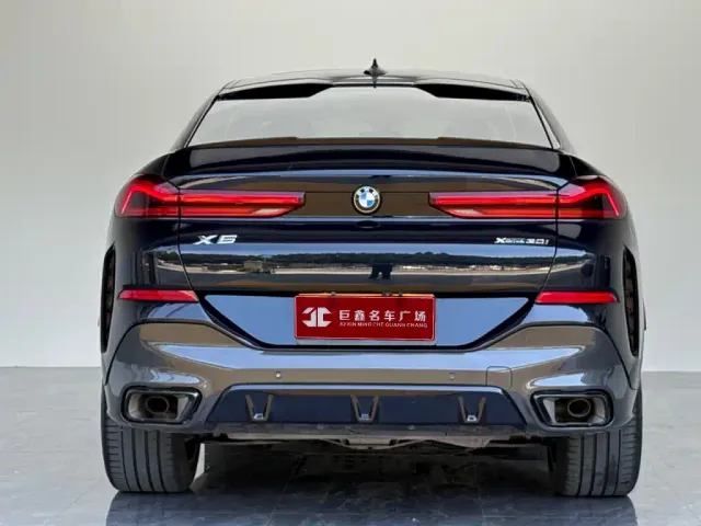 BMW X6 — Фото автомобиля 4