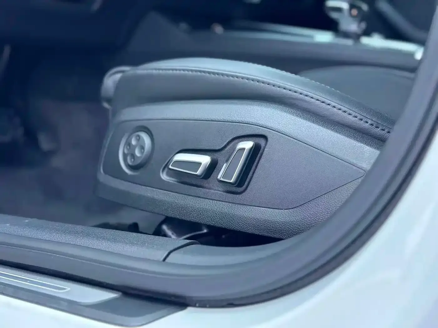 Audi Audi A4L 2024 40 TFSI Fashion Dynamic — Фото автомобиля 17