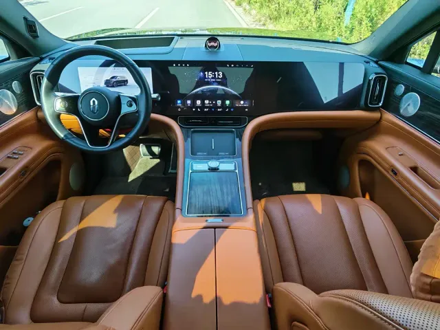 Aito M9 — Фото автомобиля 10