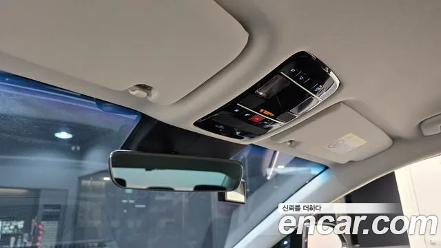 Hyundai Grandeur GN7 — Фото автомобиля 30