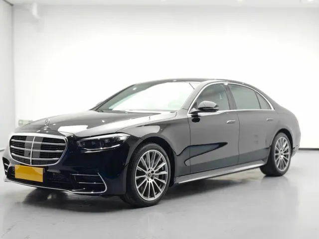 Фотография автомобиля — Mercedes-Benz S-Class