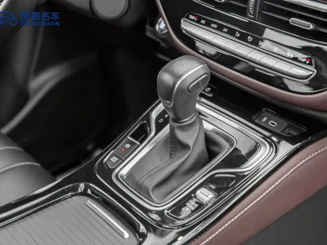 GAC Trumpchi M6 — Фото автомобиля 19