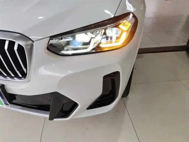 BMW X3 — Фото автомобиля 14