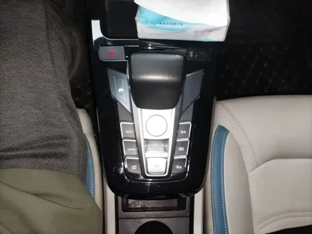 BYD Yuan Pro — Фото автомобиля 13