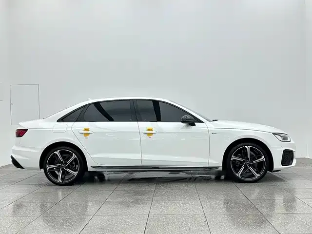 Audi A4L — Фото автомобиля 7