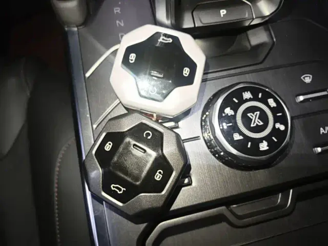 Jetour T2 — Фото автомобиля 8