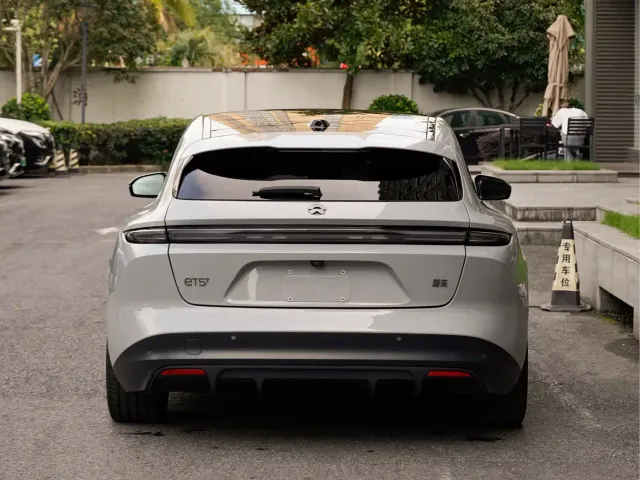 Nio ET5 Touring — Фото автомобиля 5