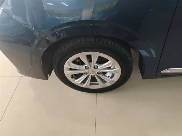 Wuling Jiachen — Фото автомобиля 22