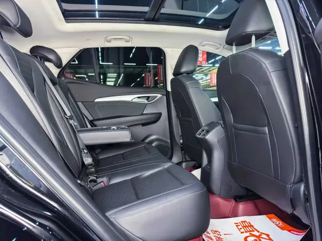 Buick Envision S — Фото автомобиля 15