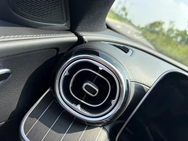 Mercedes-Benz C-Class — Фото автомобиля 12