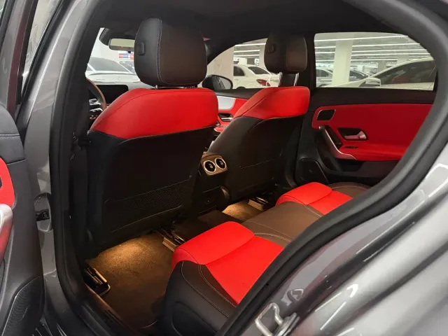 Mercedes-Benz A-Class AMG — Фото автомобиля 12