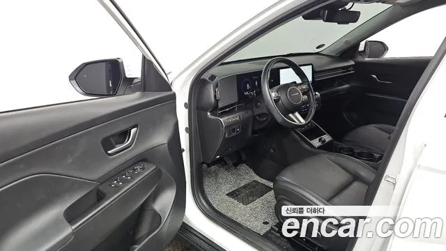 Hyundai Kona SX2 — Фото автомобиля 15