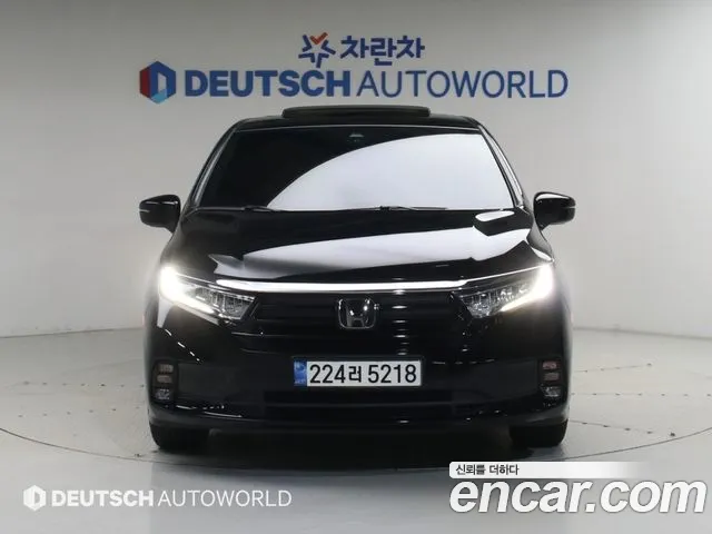 Honda Odyssey — Фото автомобиля 2