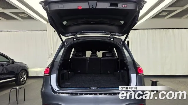 Mercedes-Benz GLS-Class — Фото автомобиля 20