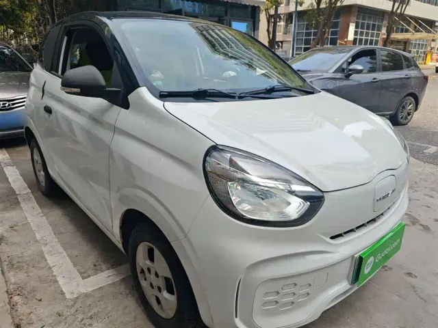 Roewe Clever — Фото автомобиля 3