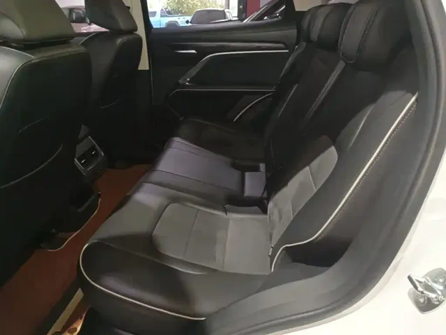 Haval H6 — Фото автомобиля 16