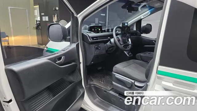 Hyundai Staria Staria Скорая помощь — Фото автомобиля 10