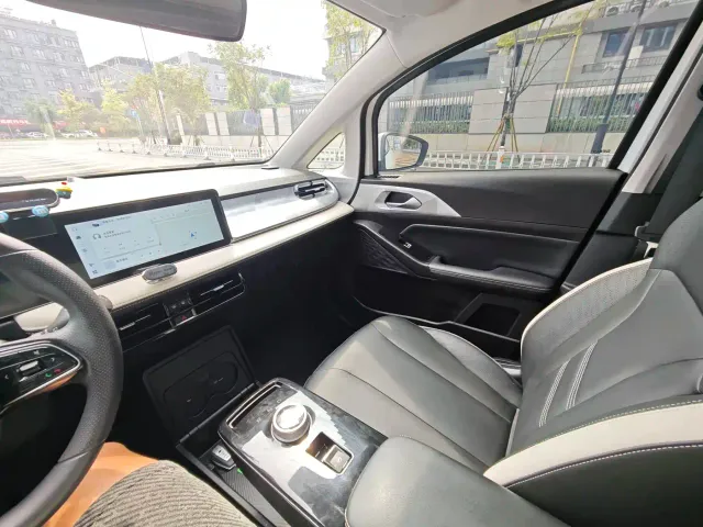 Geely Geometry E Firefly — Фото автомобиля 9