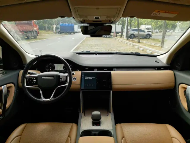 Land Rover Discovery Sport — Фото автомобиля 20