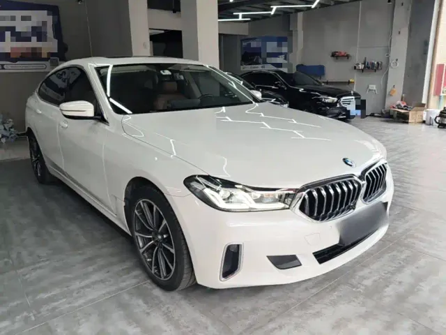 BMW 6 Series Gran Turismo — Фото автомобиля 3