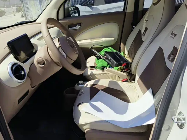 Wuling Hongguang Mini EV — Фото автомобиля 14