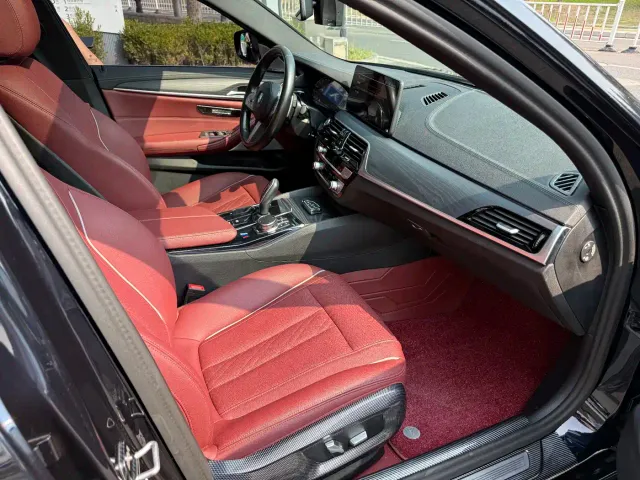 BMW 5 Series — Фото автомобиля 13