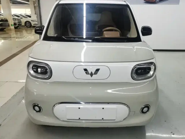 Wuling Hongguang Mini EV — Фото автомобиля 2