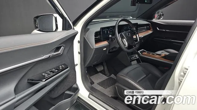 KG_Mobility_Ssangyong Torres Новый Torres Бензин 1.5 4WD — Фото автомобиля 11
