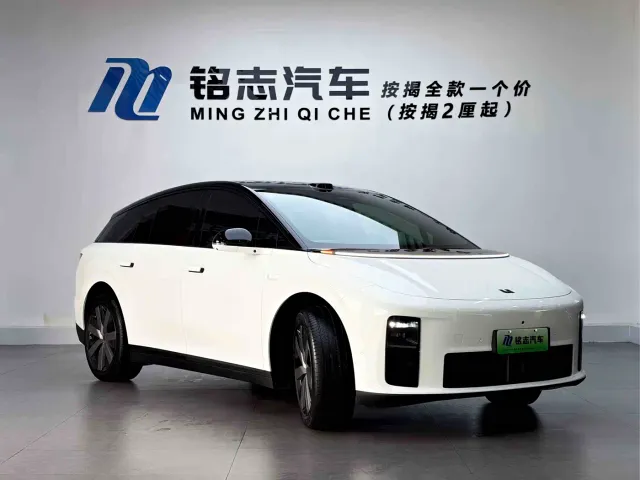 Li Auto i6 — Фото автомобиля 4