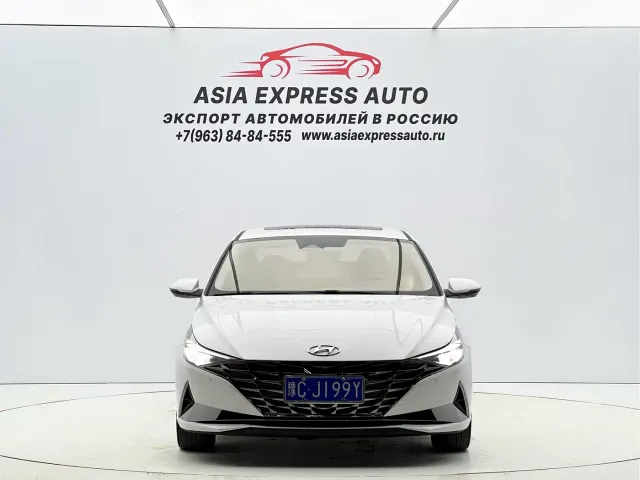 Hyundai Elantra 2021 1.5L CVT LUX Premium Edition — Фото автомобиля 2