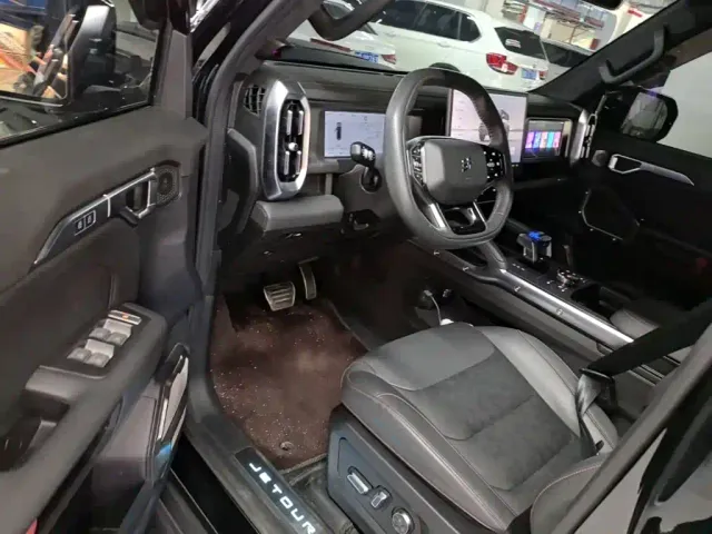 Jetour T2 — Фото автомобиля 15