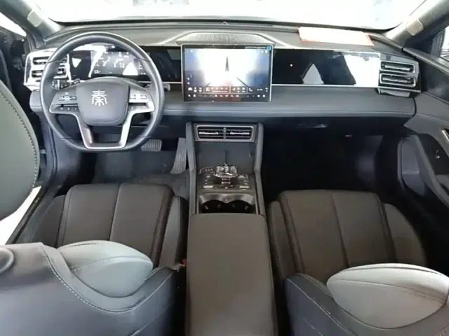 BYD Qin L — Фото автомобиля 9