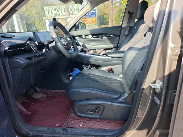 Geely Galaxy E5 — Фото автомобиля 10
