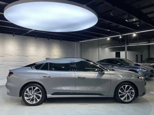 Ford Mondeo — Фото автомобиля 4
