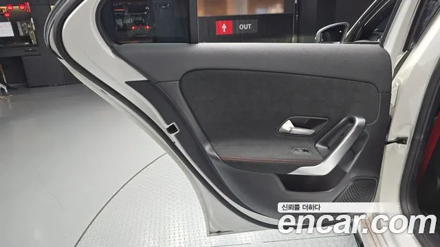 Mercedes-Benz A-Class W177 — Фото автомобиля 14